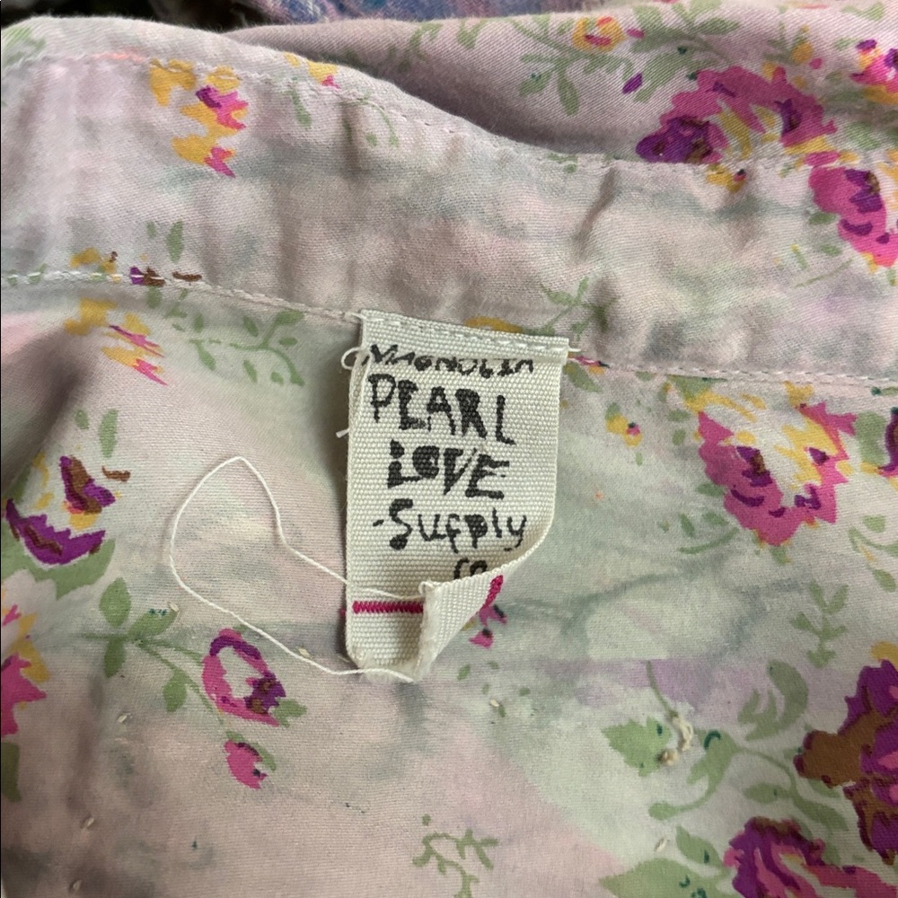 Magnolia Pearl Printed Boyfriend Shirt 1624
Pressed Flower, OS - Picture 13 of 16